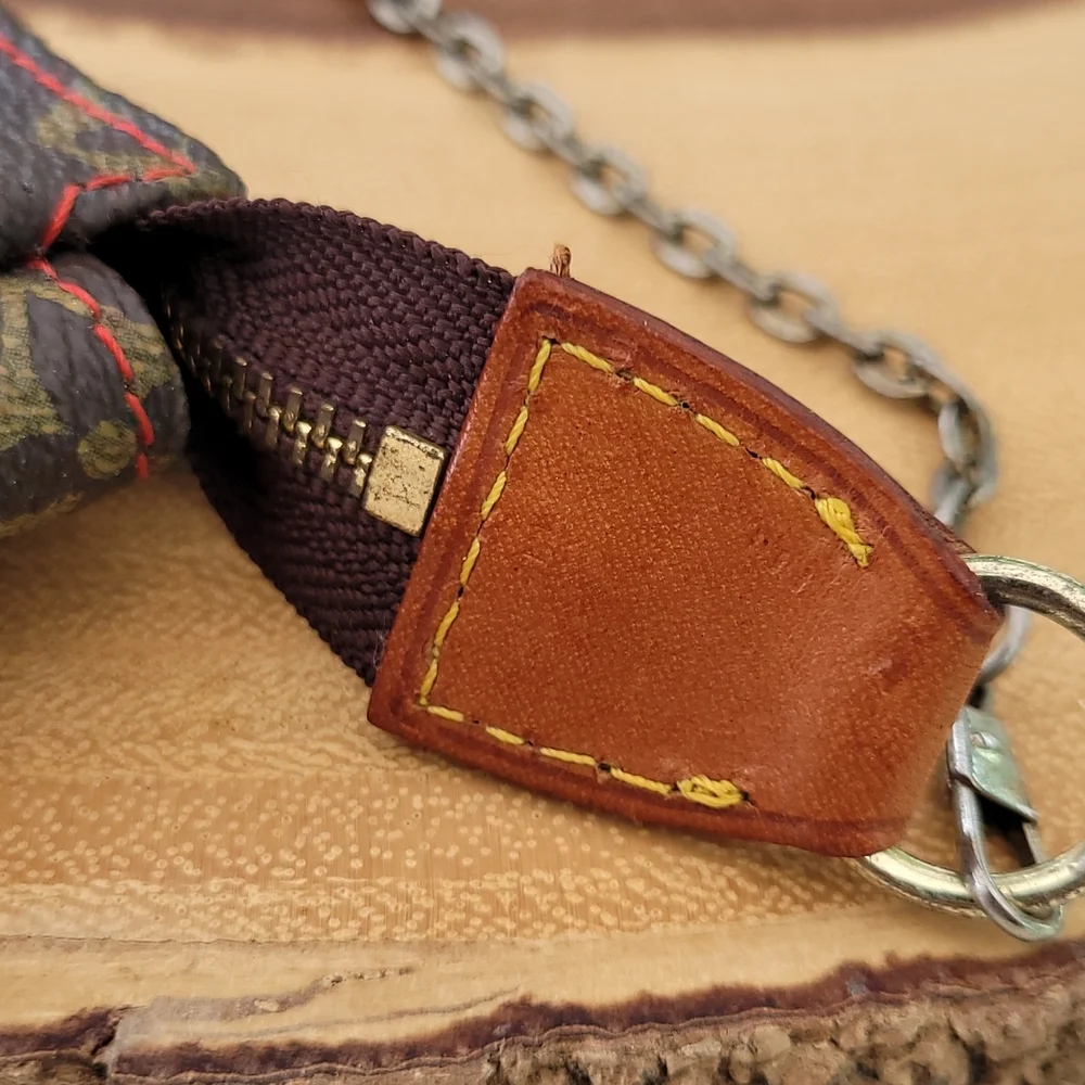 louis vuitton takashi murakami cherry pochette - Picture 14 of 14